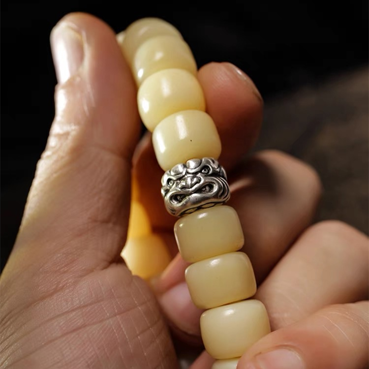 Tibetan Camel Bone Pixiu Bracelet