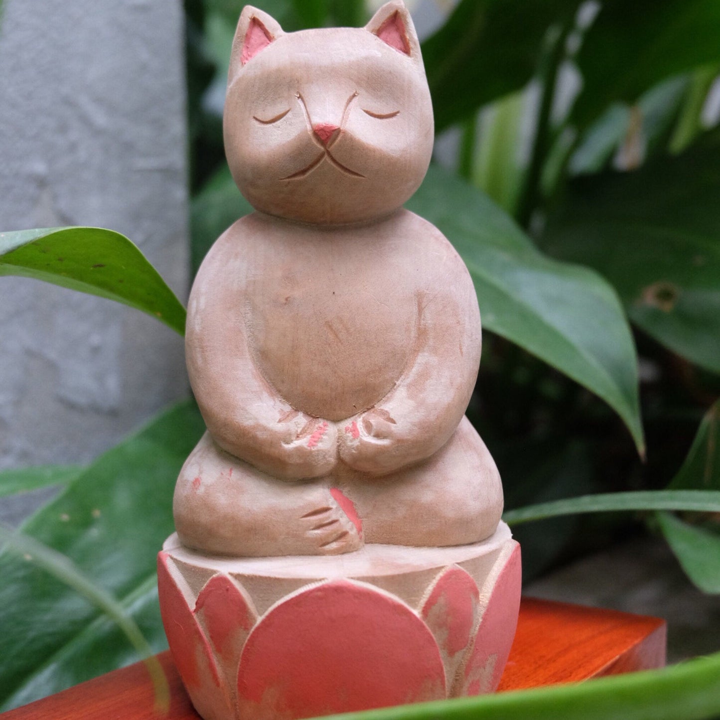 Luci Cat - Yoga Cat Statue | Meditating Cat Statue
