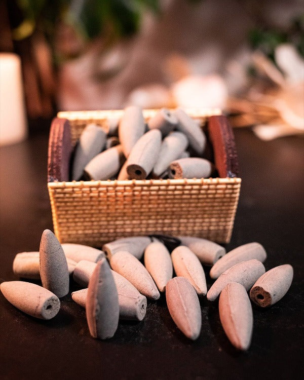 Backflow Incense Cone - Set Agarwood (50 pcs)