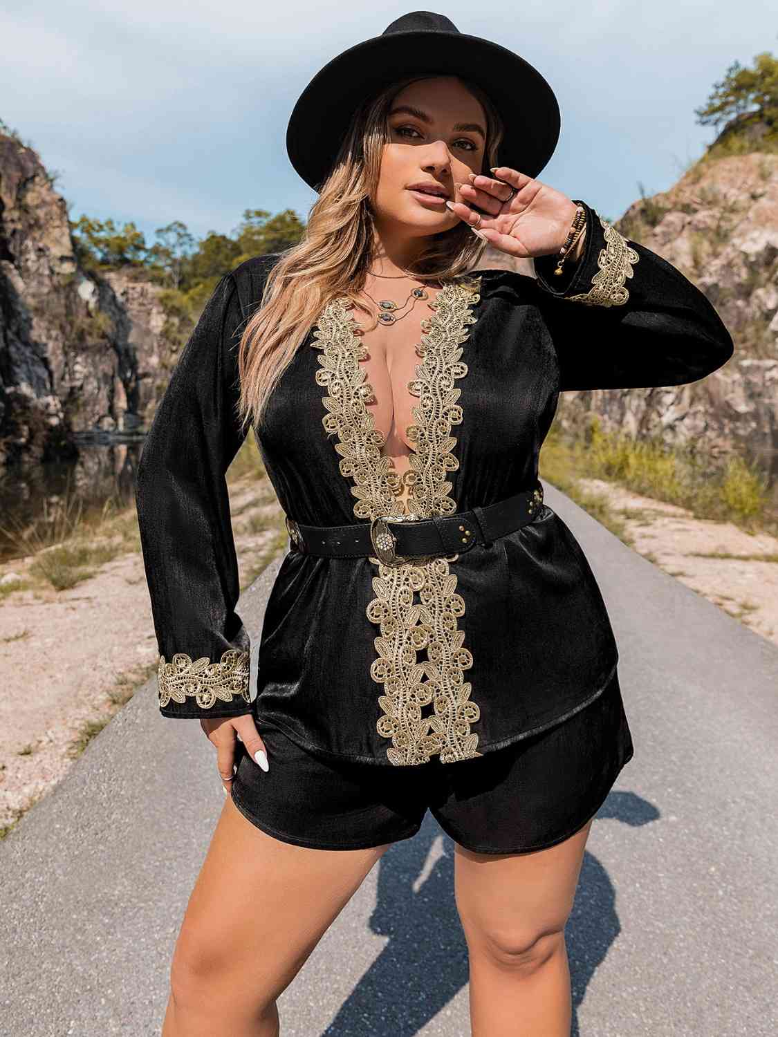 Plus Size Contrast Long Sleeve Top and Shorts Set